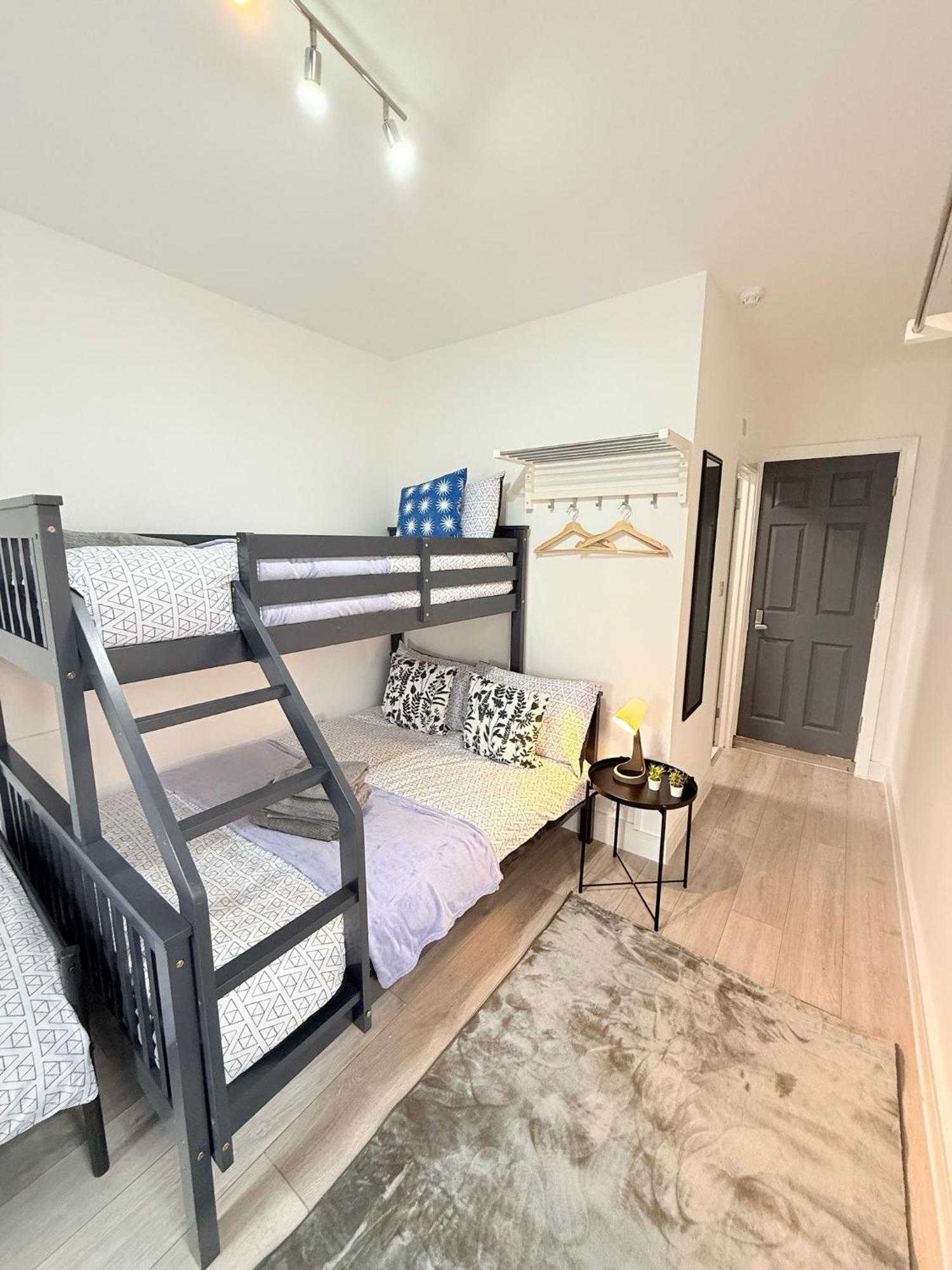Tottenham En Suites Guest Rooms ลอนดอน ภายนอก รูปภาพ
