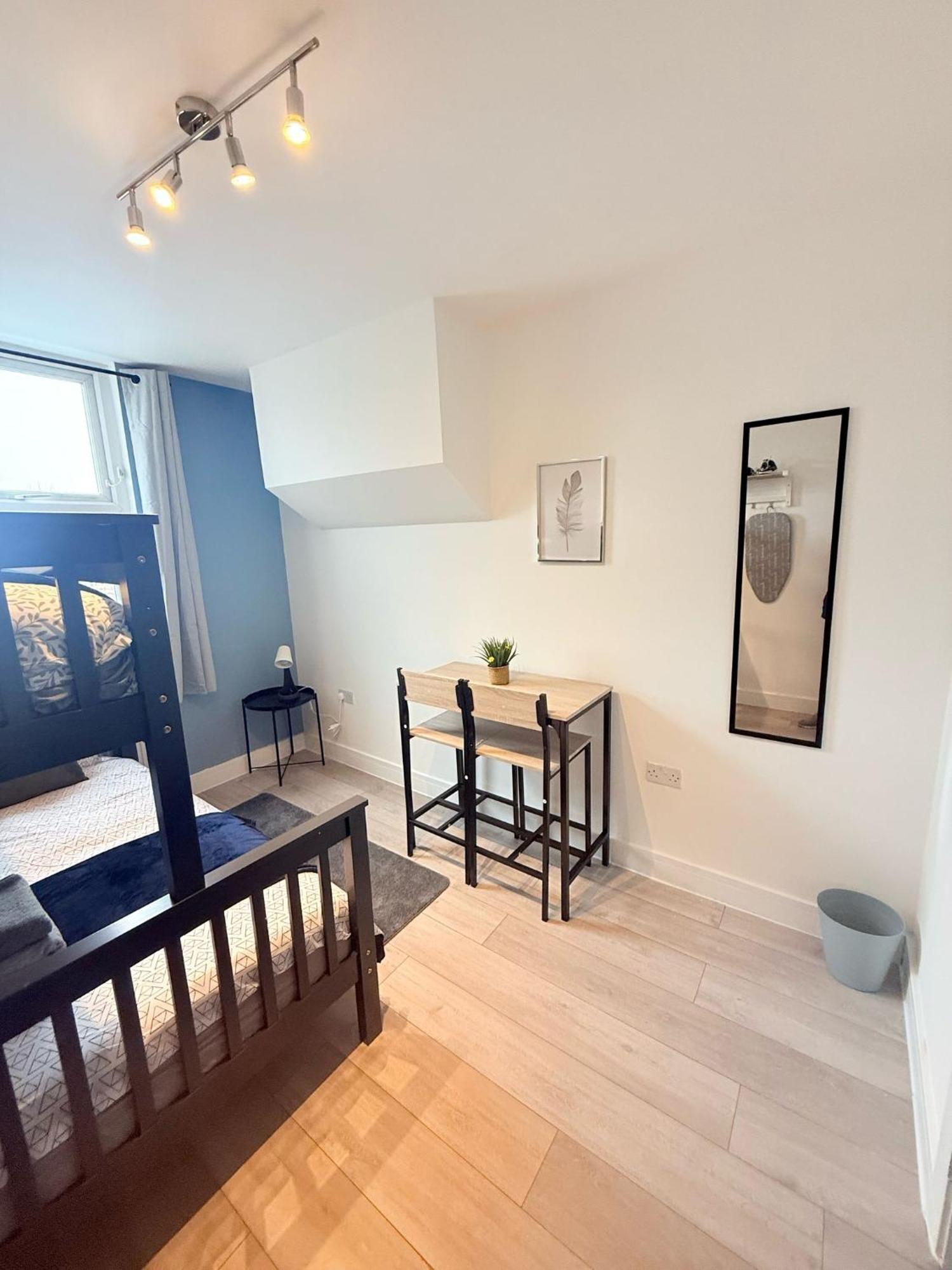 Tottenham En Suites Guest Rooms ลอนดอน ภายนอก รูปภาพ