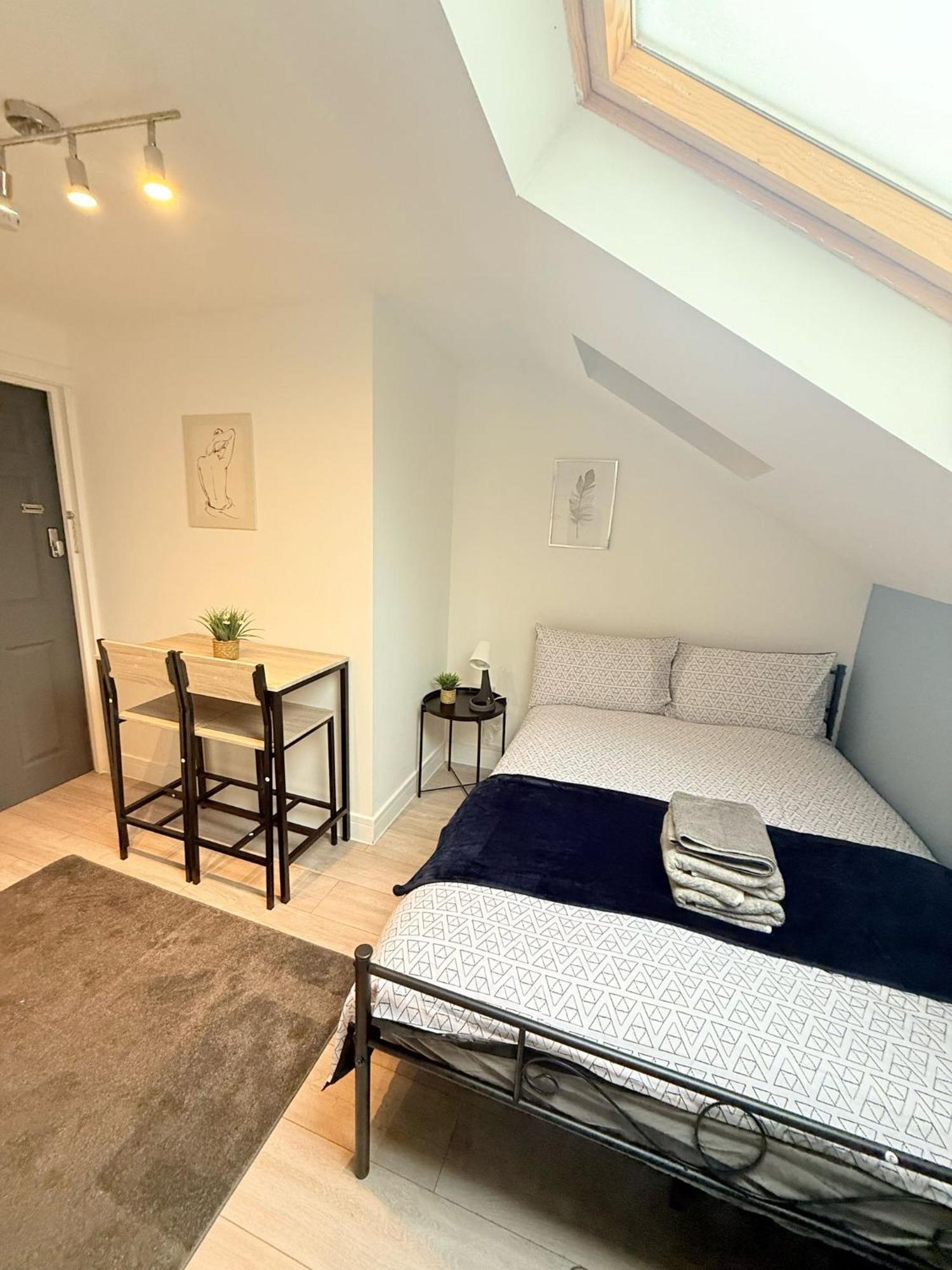Tottenham En Suites Guest Rooms ลอนดอน ภายนอก รูปภาพ